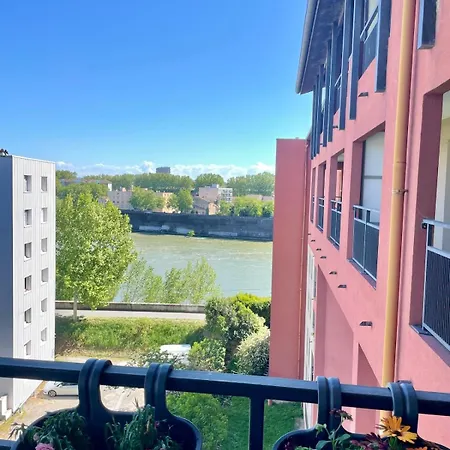 Apartment Grand Balcon Avec Vue Sur Garonne En Centre Toulouse